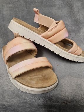 Cat & Jack Peach Pink Tie-Dye Comfort Strap Sandals